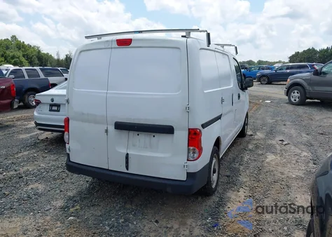 2015 Nissan Nv200 S из США, поврежденный, VIN 3N6CM0KN6FK707340